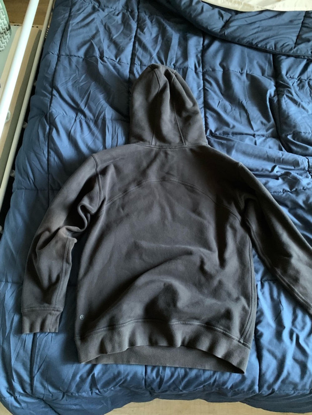 lululemon athletica Black Pullover Hoodie Size 8 - Picture 2 of 5